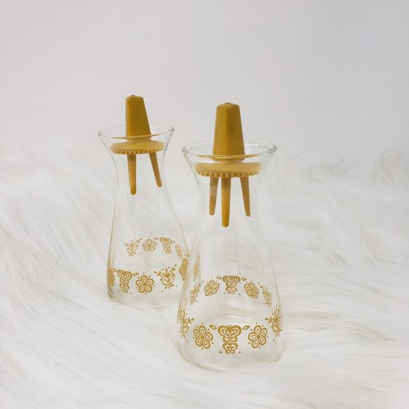 Pyrex Other - Vintage Pyrex Hourglass Salt And Pepper Shaker Set